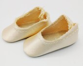 Premier Toyland Glamour Satin Slip On Ballet Flats Doll Shoes - Cream Pink - 1 3/4" L x 3/4" W - Vintage Accessories for 12" Alex NOS