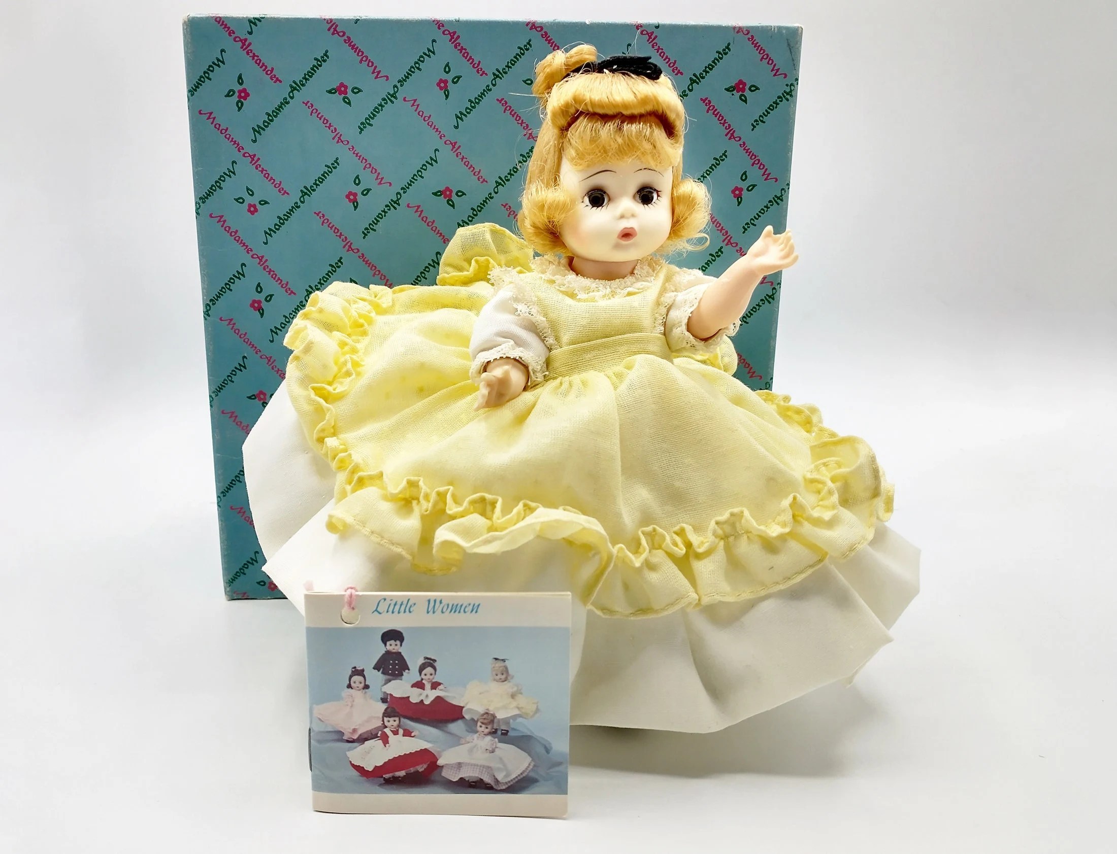 Madame Alexander - Kins – Bent Knee Amy #7811 – Little Women Series – Restrung - Vintage 8" Plastic Doll w/ Original Box & Tag - ALEX - 1973